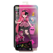 Monster-High-day-out-draculaura-doll